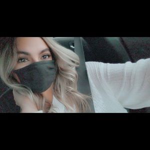 Meet your Posher, Amber